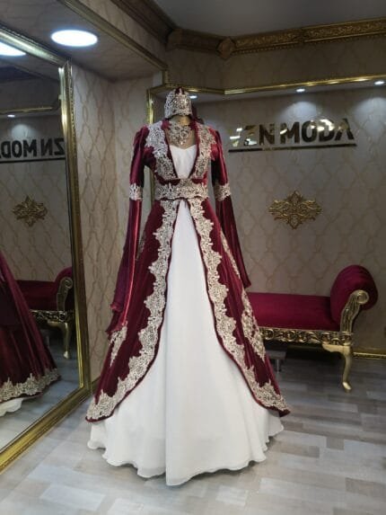 bordo-kınalık-kaftan-abiye-elbise