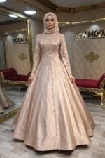 Pınar vizon saten tesettür helen nişan abiye elbise - VznModa Pinar-vizon-saten-tesettur-helen-nisan-abiye-elbise