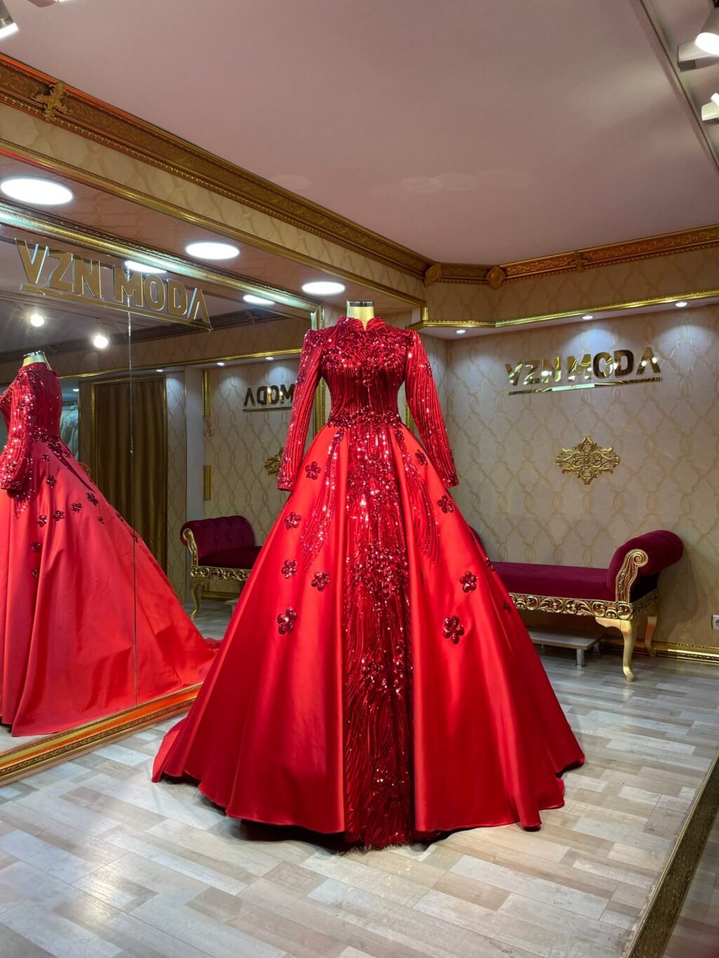 Mahide Tesettür Nişanlık Kınalık Kırmızı A kesim Saten - VznModa mahide-kırmızı-saten-nişan-kına-abiye-elbise-a-kesim