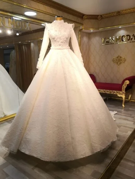 Nevra-tesettür-gelinlik-işlemeli-a-kesim-düğün-nikah