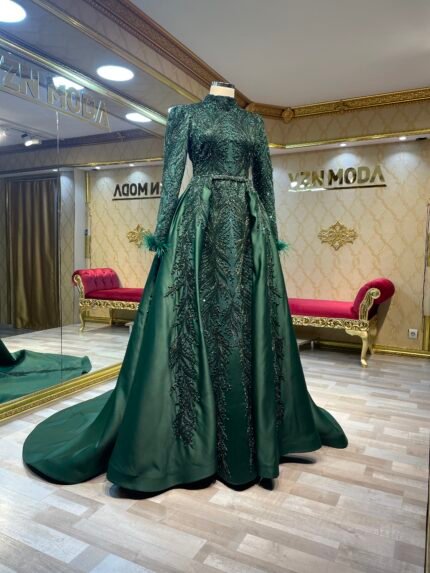 Birgül Nişanlık Kınalık Zümrüt Yeşili Saten Kalem seyyar kuyruk - VznModa nişanlık-kınalık-abiye-elbise-zümrüt-yeşil