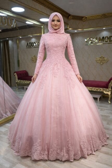Efsun-pembe-tesettur-nisan-abiye-elbise-a-kesim-dantel
