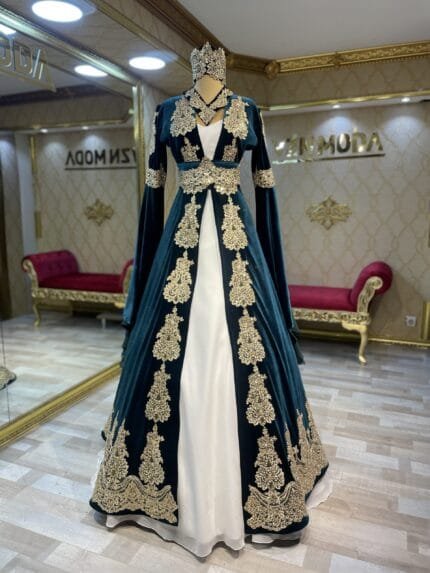 yeşil-kadife-kaftan-kınalık-helen