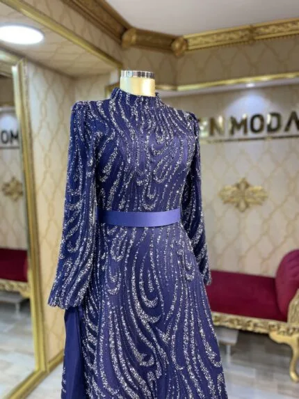 hande-model-lacivert-taşlı-kabarık-tesettür-abiye-elbise