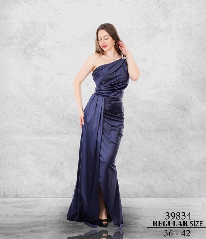 İlsu Model Uzun-39834-Lacivert-Normal-Maxi-Tek-Omuz-Saten-Dugun-Kina-Mezuniyet-Ozel-Davet-700x810 - VznModa ilsu-uzun-balık-lacivert-tek-omuz-saten-düğün-kına-mezuniyet