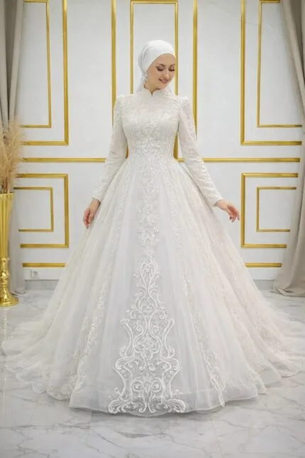 Sezen-tesettur-gelinlik-buyuk-beden-dantel-helen-kesim